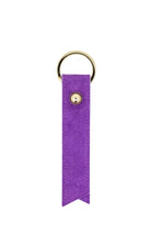 OLI SUEDE KEY HOLDER