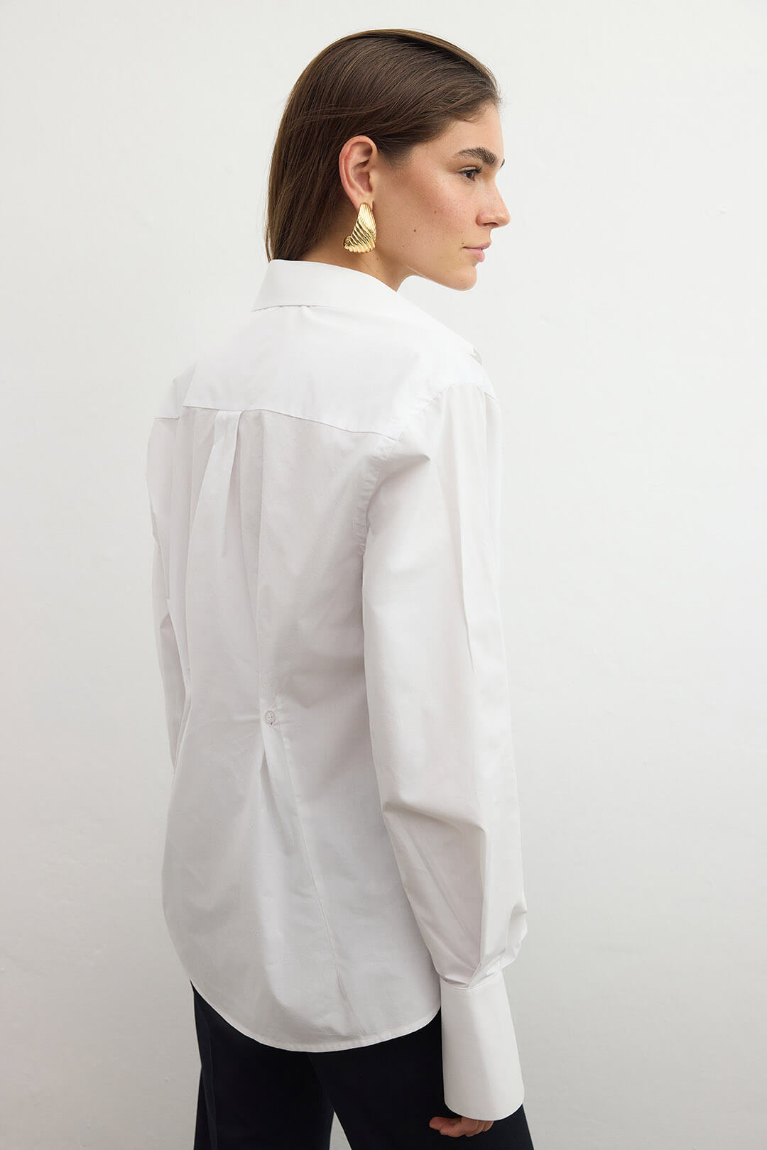 AyaShirtWhite2454