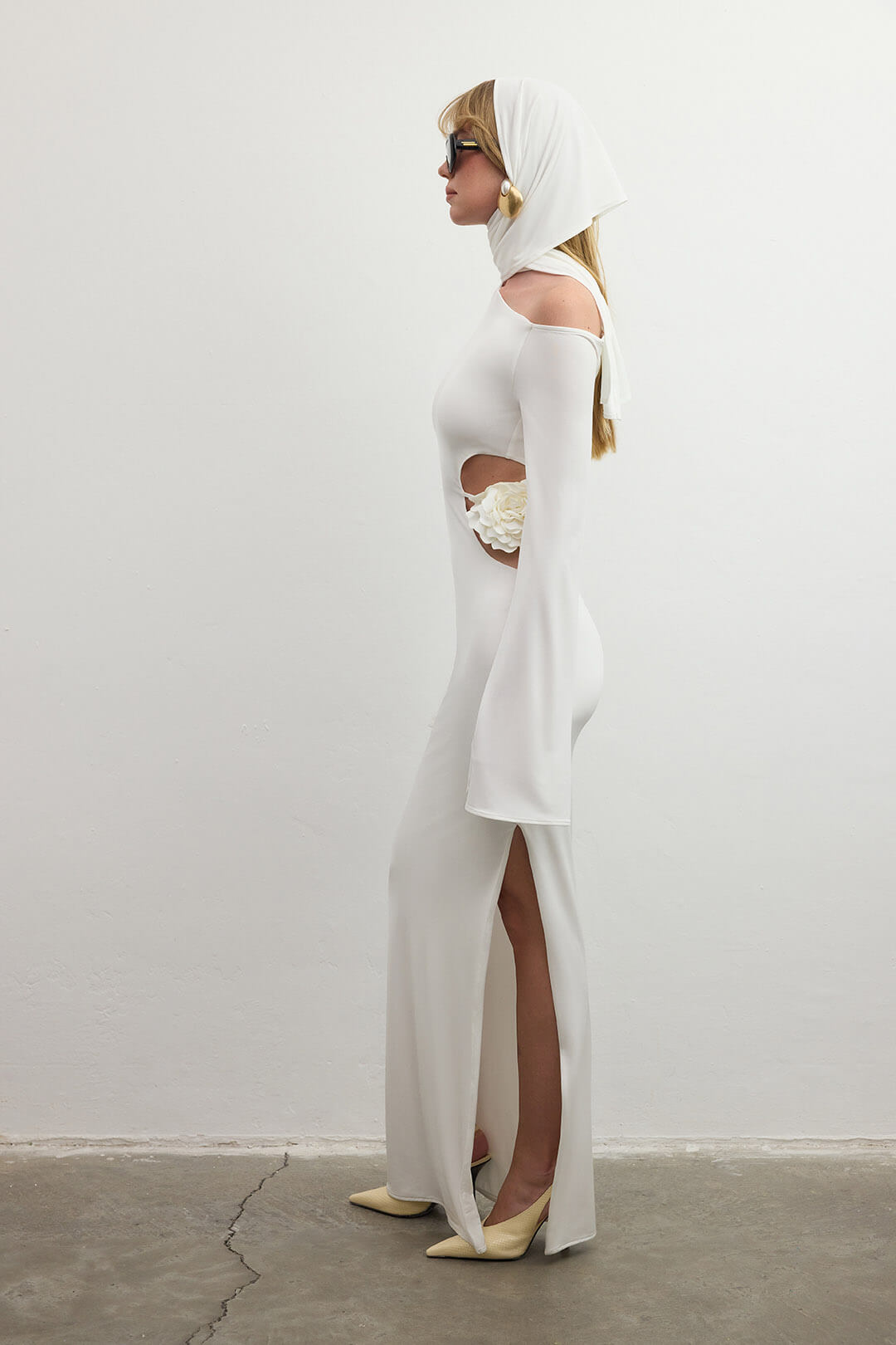 KiraMaxiDressWhite0484