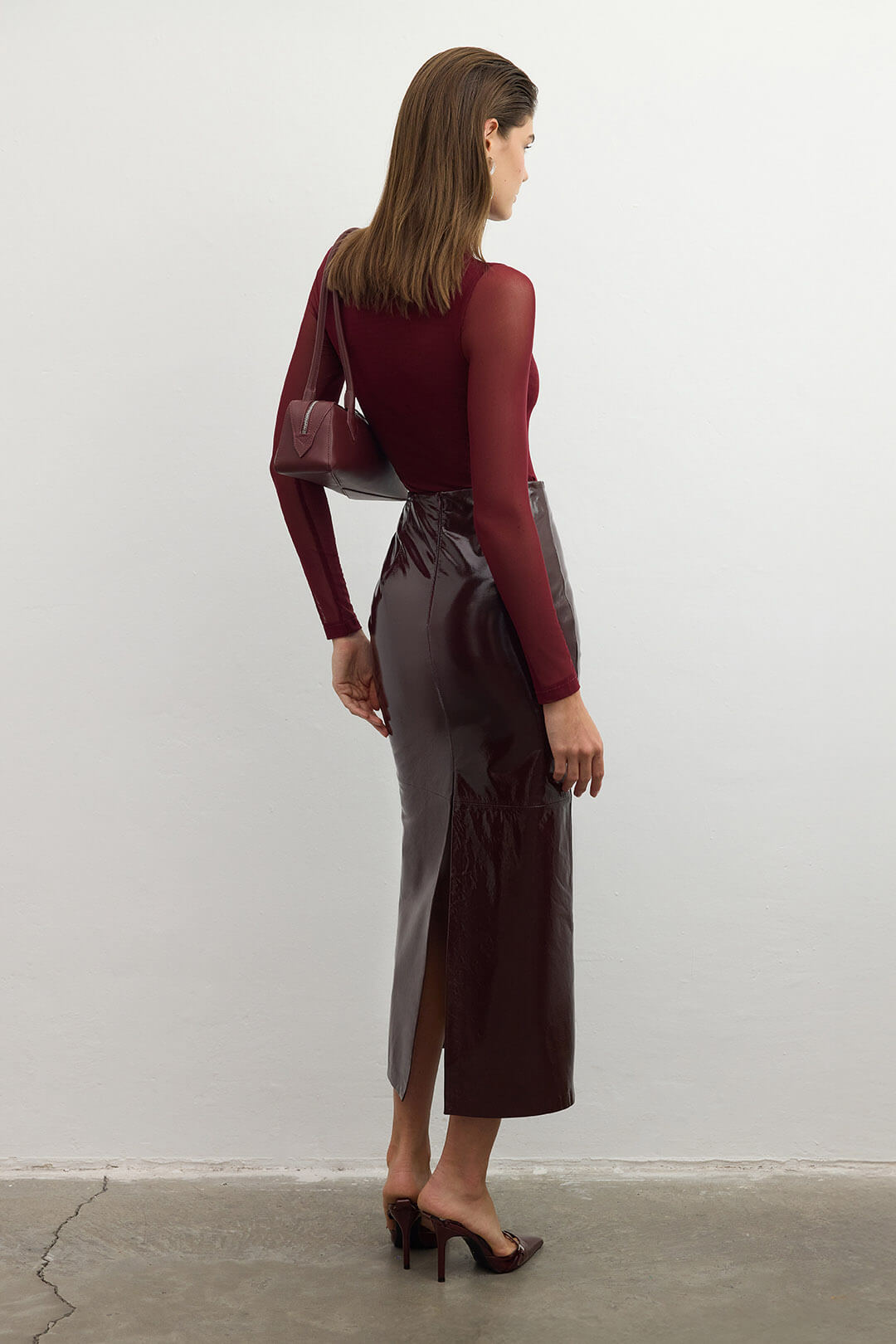 LuxeLeatherSkirtBurgundy0812