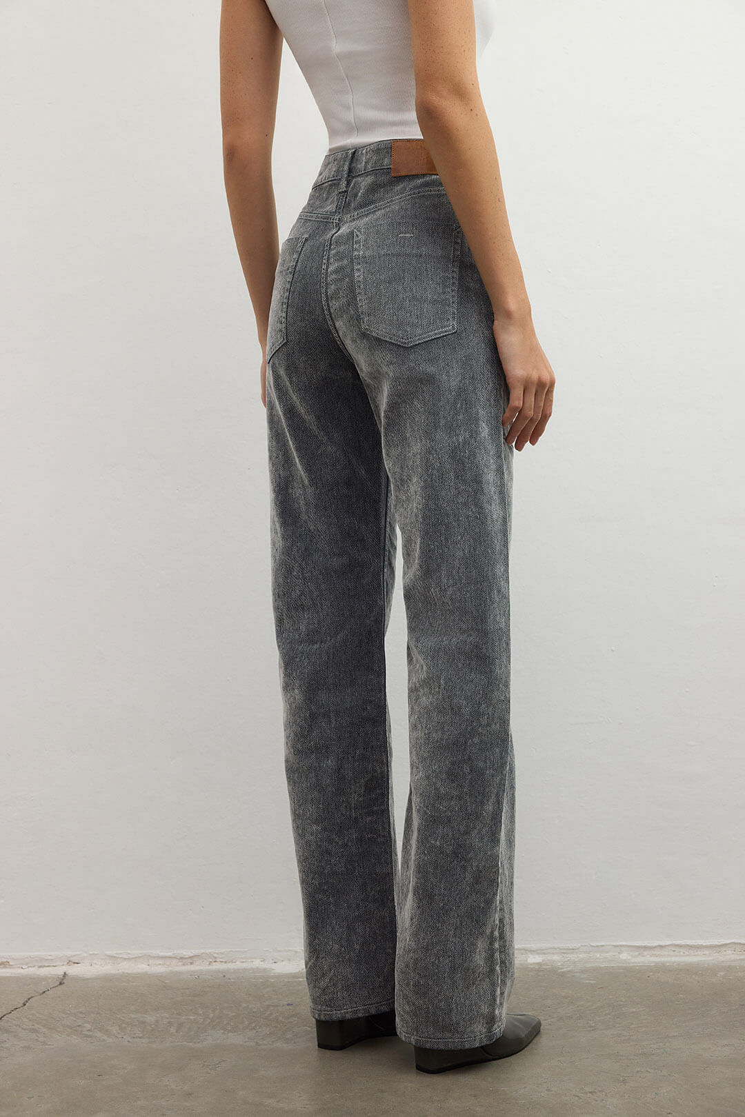 ZeneJeanPantsGrey1700